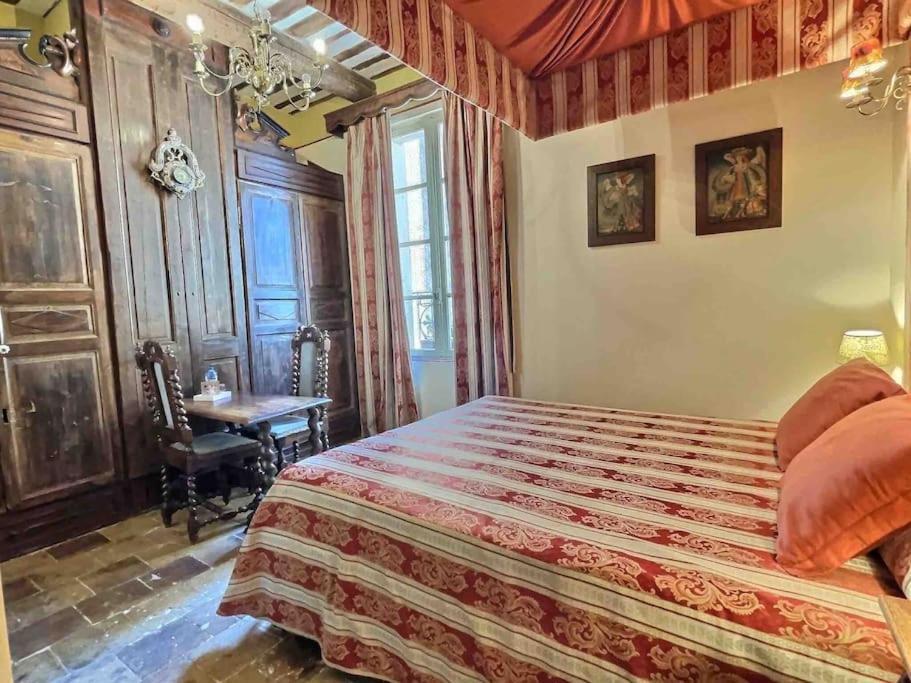 Chez Lydia - Osez La Vie De Chateau ! Pont Du Gard, Uzes Remoulins Eksteriør billede