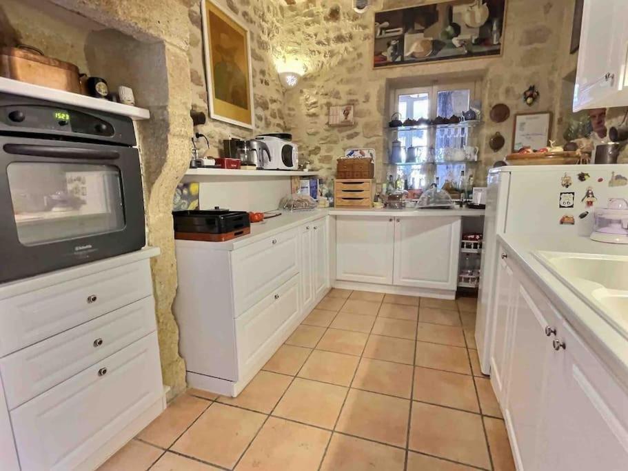 Chez Lydia - Osez La Vie De Chateau ! Pont Du Gard, Uzes Remoulins Eksteriør billede